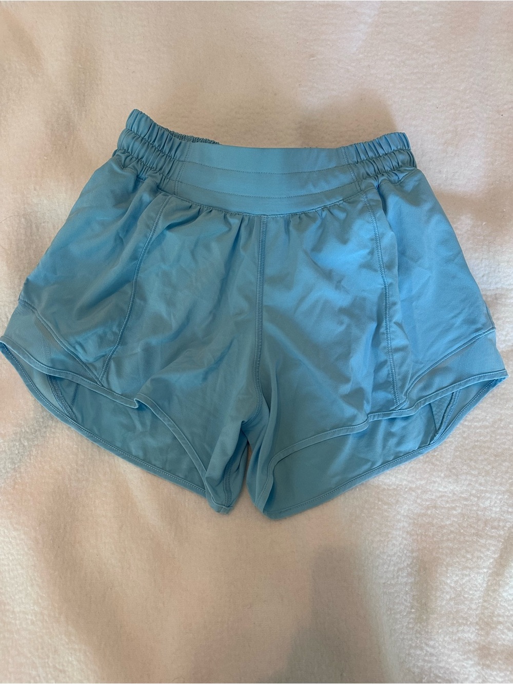 lululemon athletica Sky Blue Hotty Hot shorts